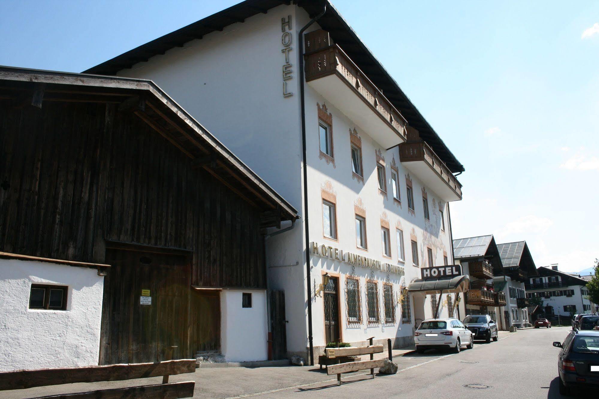 Hotel Garni Almenrausch Und Edelweiss Garmisch-Partenkirchen