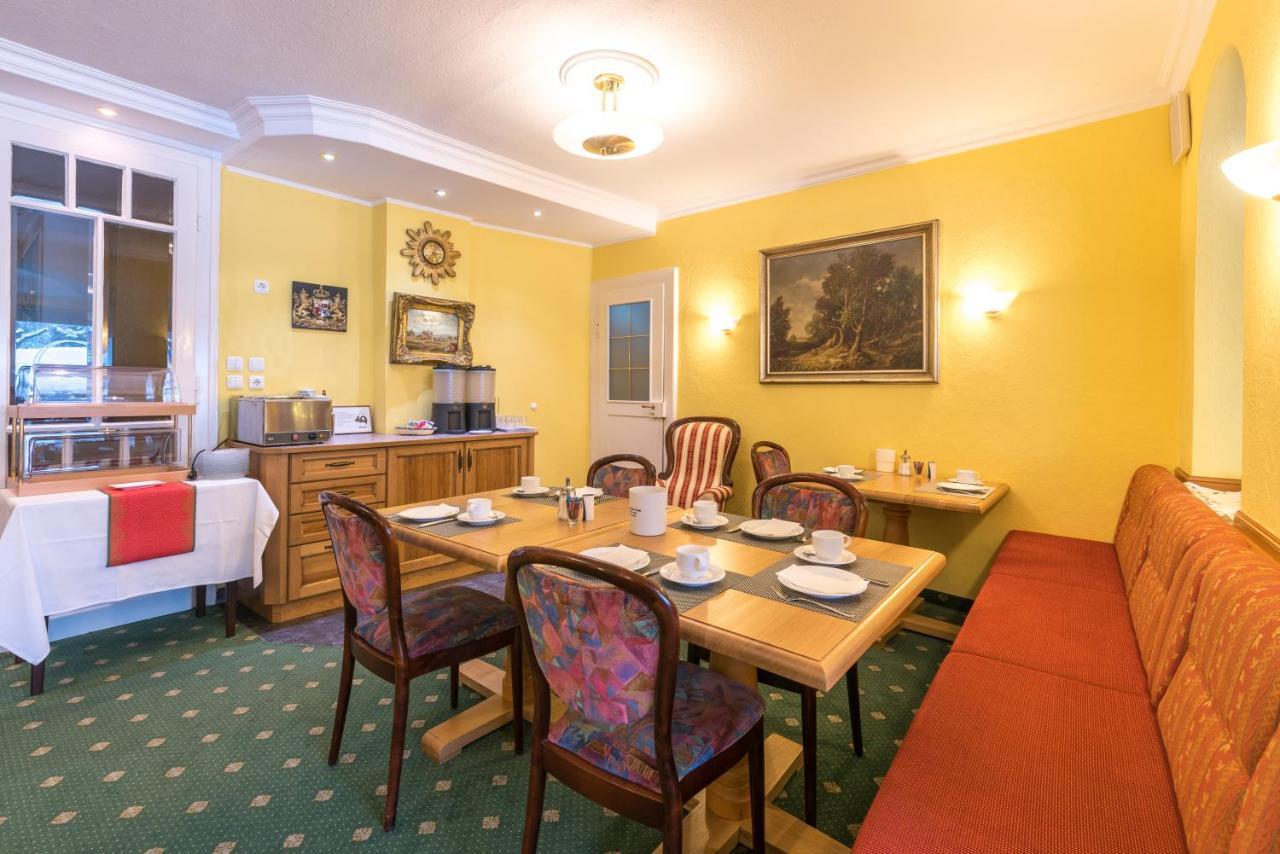 Hotel Garni Almenrausch Und Edelweiss 3*