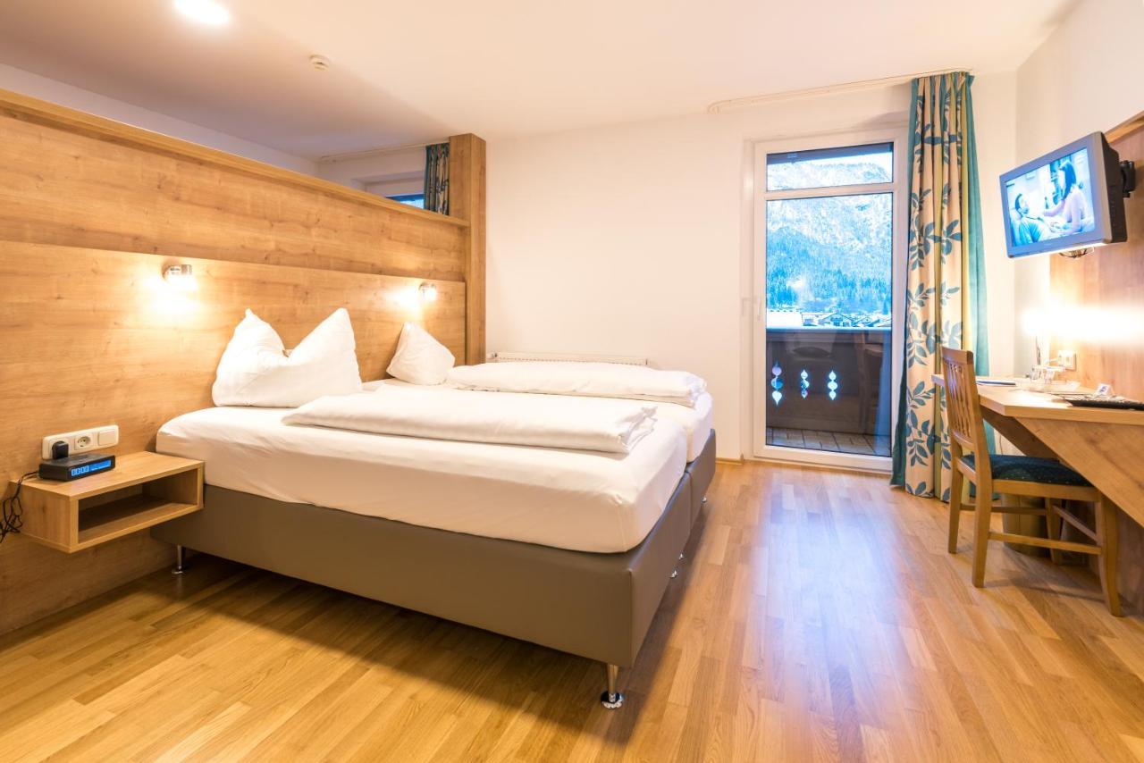 Garni Almenrausch Und Edelweiss Hotel 3*