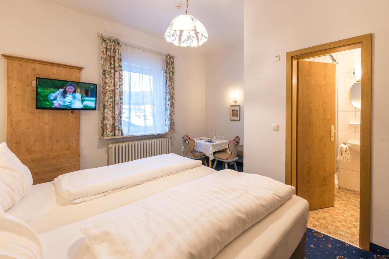 Garni Almenrausch Und Edelweiss Hotel 3*