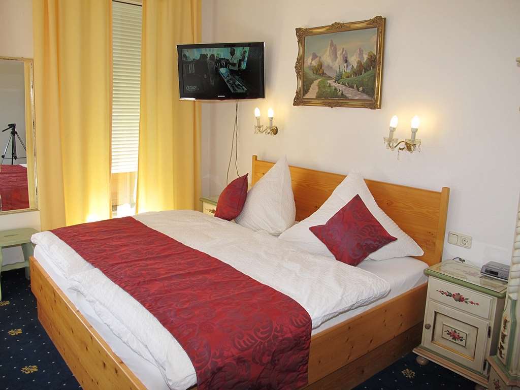 Garni Almenrausch Und Edelweiss 3* Garmisch-Partenkirchen