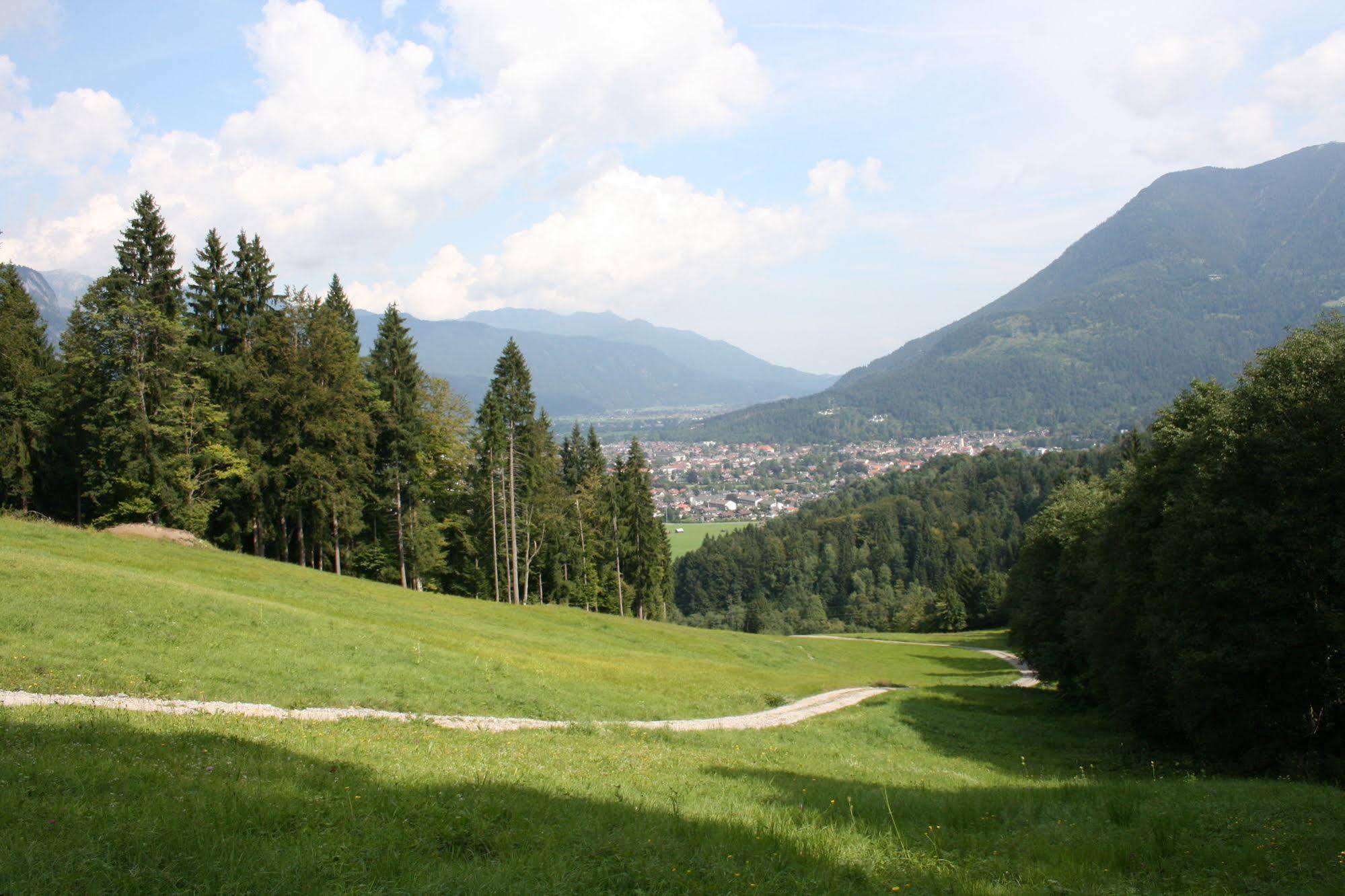 Garni Almenrausch Und Edelweiss Hotel 3*