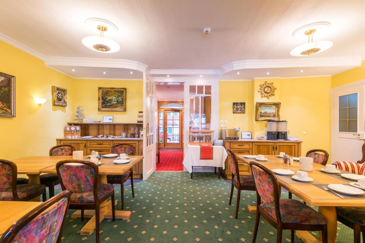 Hotel Garni Almenrausch Und Edelweiss 3*