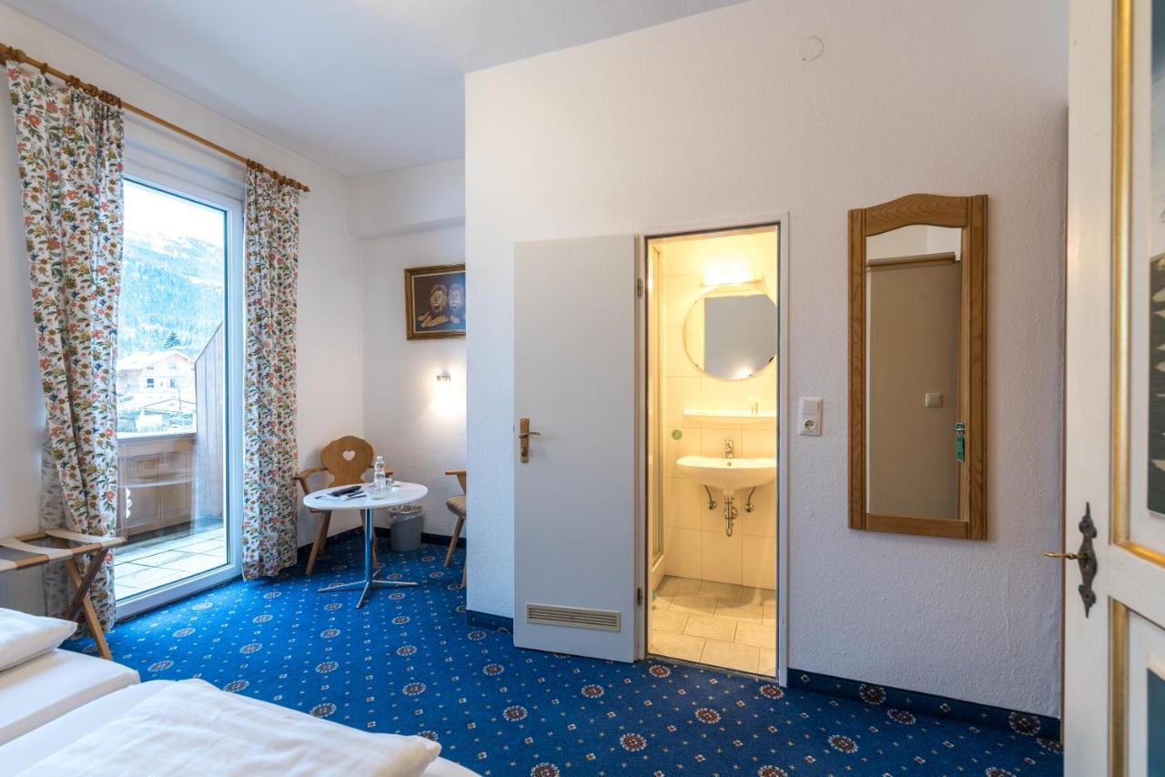 Hotel Garni Almenrausch Und Edelweiss Garmisch-Partenkirchen